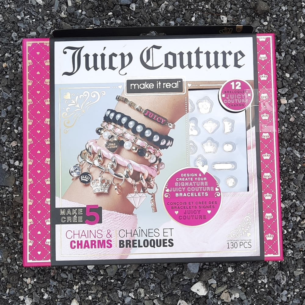 Juicy Couture make it real chains and charms